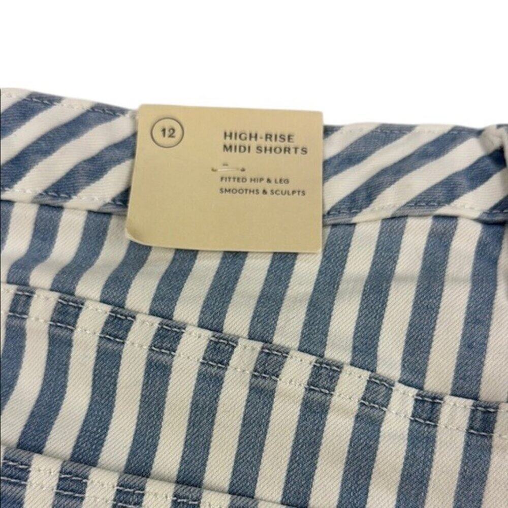 Universal Thread Shorts Midi Blue and White Stripe High Rise Women's Size 12 - Picture 3 of 10